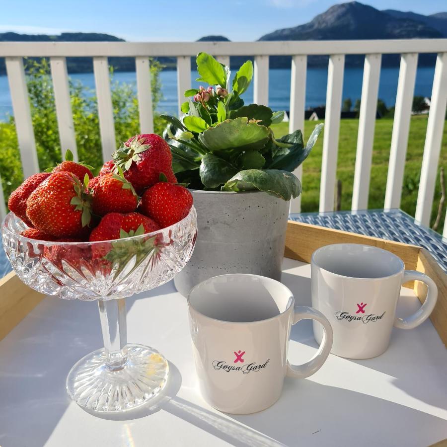 Lysefjorden - Goysa Gard Apartment Forsand ภายนอก รูปภาพ